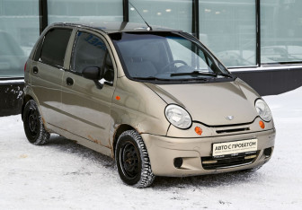 Подержанный автомобиль Daewoo Matiz 2006 года (7 фото)
