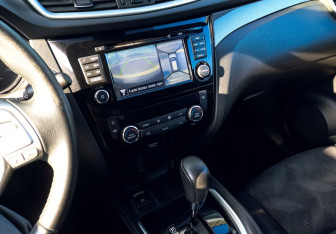 Подержанный автомобиль Nissan X-Trail 2017 года (10 фото)