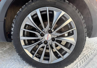 Подержанный автомобиль LADA (ВАЗ) Vesta Wagon 2019 года (18 фото)