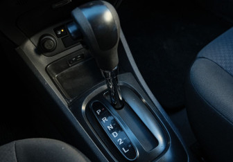 Подержанный автомобиль Kia Rio Sedan 2009 года (14 фото)