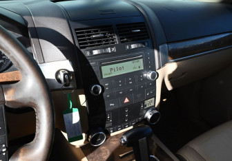 Подержанный автомобиль Volkswagen Touareg 2008 года (11 фото)