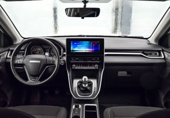 Подержанный автомобиль Haval M6 2023 года (20 фото)