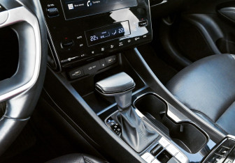 Подержанный автомобиль Hyundai Tucson 2023 года (9 фото)