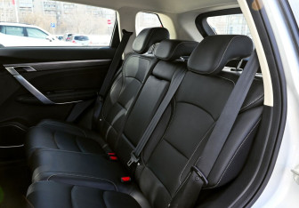 Подержанный автомобиль Belgee X70 2024 года (19 фото)