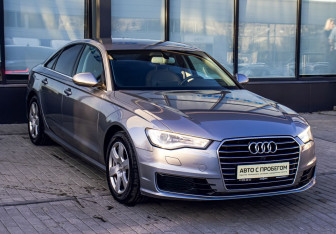 Подержанный автомобиль Audi A6 Sedan 2016 года (7 фото)