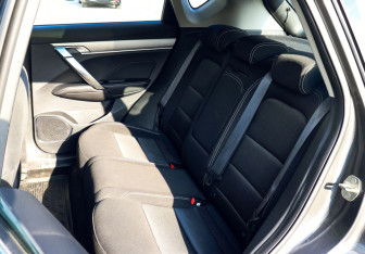 Подержанный автомобиль Geely Coolray 2023 года (17 фото)