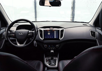 Подержанный автомобиль Hyundai Creta 2020 года (11 фото)