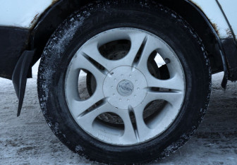 Подержанный автомобиль LADA (ВАЗ) 2111 2000 года (16 фото)