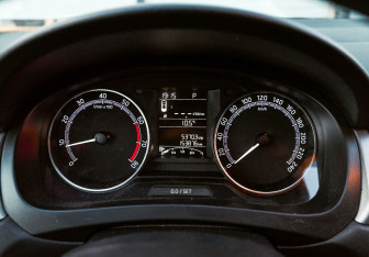 Подержанный автомобиль Skoda Rapid Liftback 2019 года (9 фото)