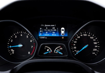 Подержанный автомобиль Ford Focus Sedan 2018 года (9 фото)