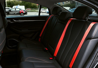 Подержанный автомобиль Omoda S5 GT 2023 года (17 фото)