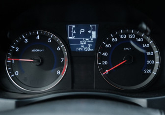 Подержанный автомобиль Hyundai Solaris Hatchback 2016 года (17 фото)