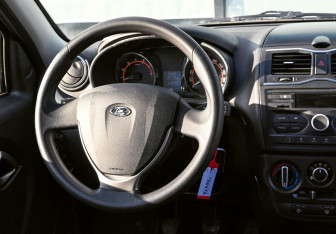 Подержанный автомобиль LADA (ВАЗ) Granta Sedan 2022 года (18 фото)