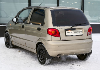 Подержанный автомобиль Daewoo Matiz 2006 года (3 фото)