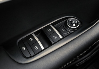 Подержанный автомобиль Chery Tiggo 7 Pro Max 2023 года (12 фото)