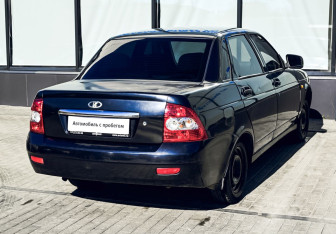 Подержанный автомобиль LADA (ВАЗ) Priora Sedan 2007 года (5 фото)