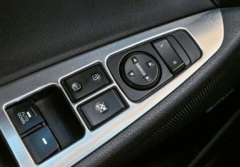 Подержанный автомобиль Hyundai Tucson 2016 года (12 фото)