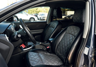 Подержанный автомобиль Nissan Qashqai 2008 года (15 фото)