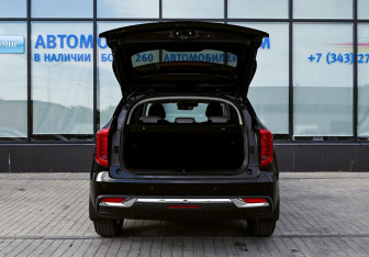 Подержанный автомобиль Haval Jolion 2023 года (22 фото)