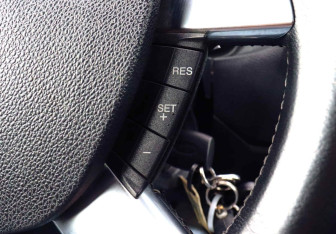 Подержанный автомобиль Ford Focus Sedan 2008 года (13 фото)