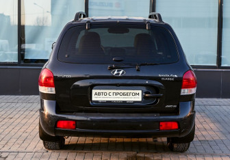 Подержанный автомобиль Hyundai Santa Fe 2007 года (4 фото)
