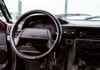 Подержанный автомобиль ИЖ 2126 «Ода» 2004 года (18 фото)