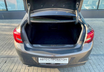 Подержанный автомобиль Opel Astra Hatchback 2013 года (16 фото)