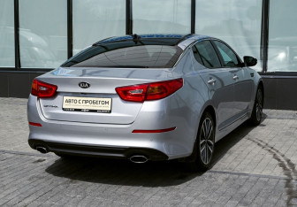 Подержанный автомобиль Kia Optima Sedan 2015 года (5 фото)