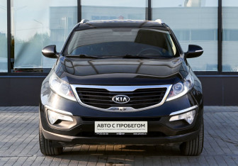 Подержанный автомобиль Kia Sportage 2012 года (8 фото)