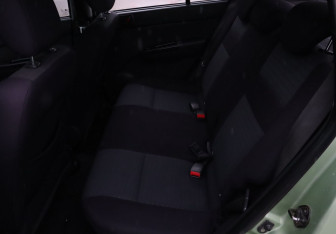 Подержанный автомобиль Hyundai Getz 2006 года (16 фото)