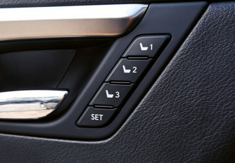 Подержанный автомобиль Lexus RX 2019 года (23 фото)