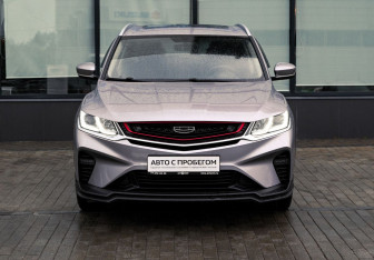 Подержанный автомобиль Geely Coolray 2020 года (8 фото)