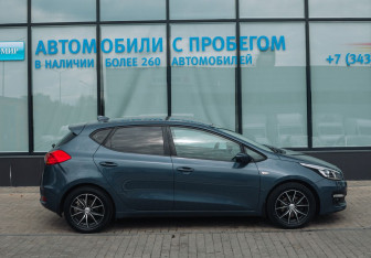 Подержанный автомобиль Kia Ceed Hatchback 2018 года (6 фото)