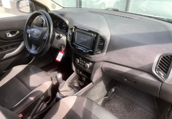 Подержанный автомобиль LADA (ВАЗ) XRAY 2016 года (10 фото)