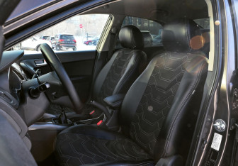 Подержанный автомобиль Kia Cerato Sedan 2012 года (9 фото)