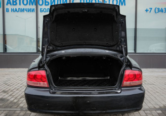 Подержанный автомобиль Hyundai Sonata 2008 года (20 фото)