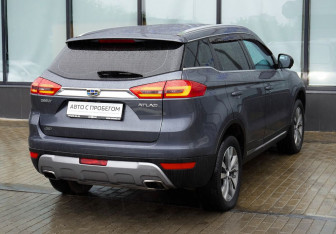 Подержанный автомобиль Geely Atlas 2020 года (5 фото)