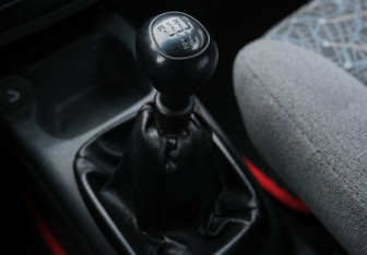 Подержанный автомобиль Chevrolet Lanos 2006 года (12 фото)