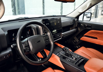 Подержанный автомобиль Haval H9 2024 года (17 фото)