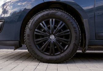 Подержанный автомобиль Renault Megane Hatchback 2013 года (19 фото)