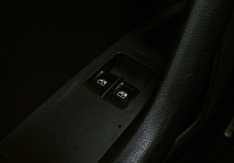 Подержанный автомобиль Skoda Octavia Liftback 2014 года (15 фото)