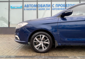 Подержанный автомобиль Lifan Solano 2016 года (18 фото)