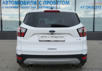 Подержанный автомобиль Ford Kuga 2019 года (4 фото)