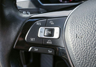 Подержанный автомобиль Volkswagen Tiguan 2018 года (20 фото)