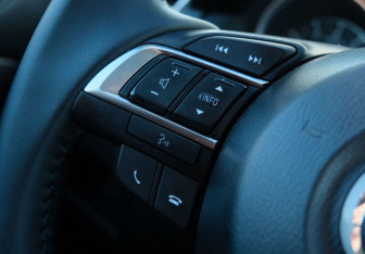 Подержанный автомобиль Mazda CX-5 2016 года (15 фото)