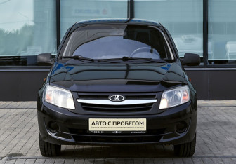 Подержанный автомобиль LADA (ВАЗ) Granta Sedan 2012 года (8 фото)