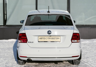 Подержанный автомобиль Volkswagen Polo Sedan 2019 года (4 фото)