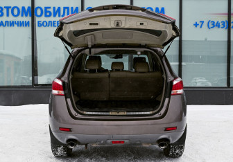 Подержанный автомобиль Nissan Murano Suv 2012 года (20 фото)