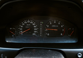 Подержанный автомобиль Mitsubishi Galant Wagon 1997 года (10 фото)