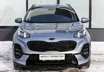 Подержанный автомобиль Kia Sportage 2021 года (8 фото)